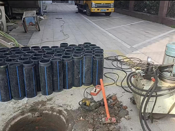 桂平PE置换管厂家 DN315置换管 非开挖管短管置换